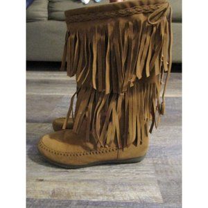 Vintage Size 6 Rampage womens moccasin boots